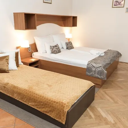 Anna 3* Balatonföldvár