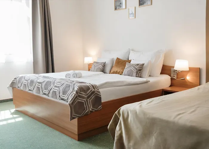 Anna Hotel