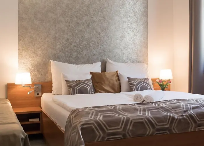 Anna Hotel