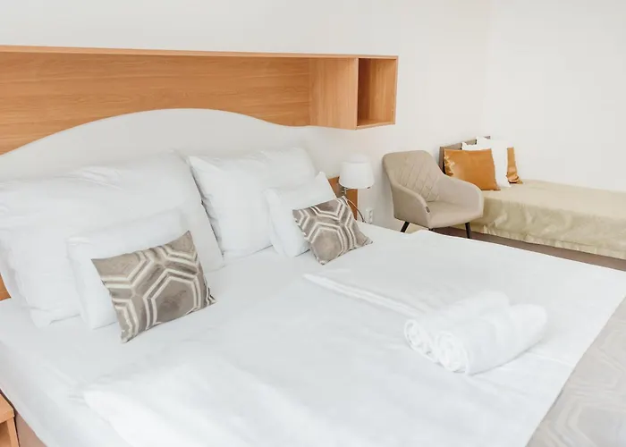 Anna Hotel